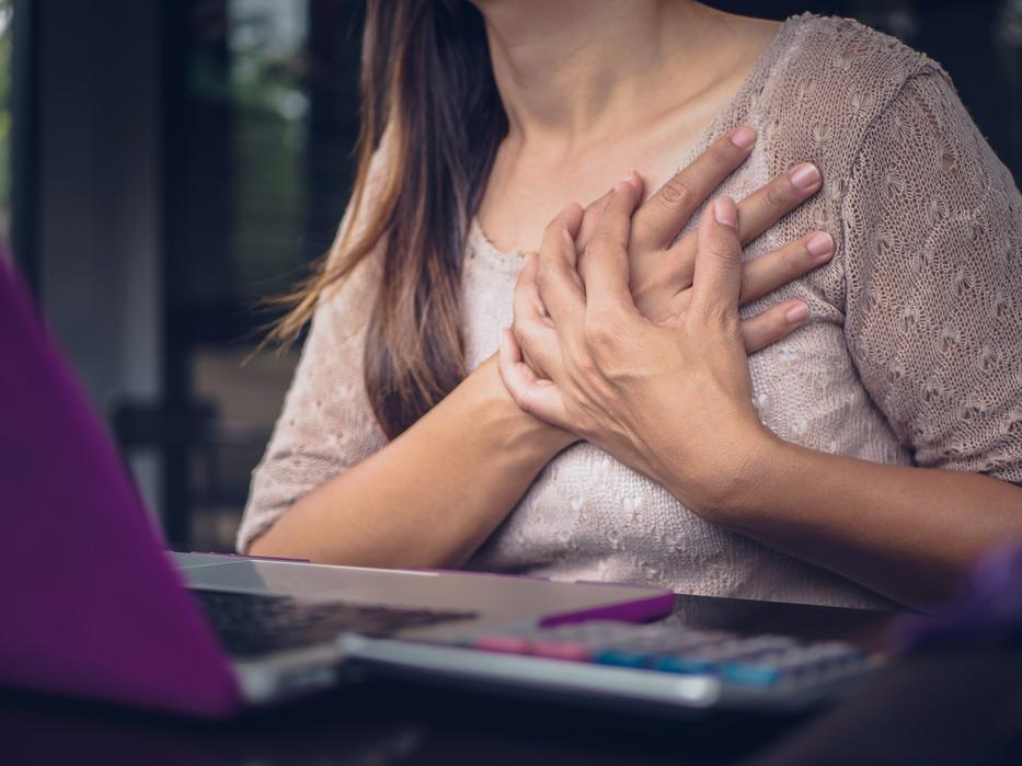 Beleőrülök ebbe a kegyetlen helyzetbe - illusztráció, fotó: iStock