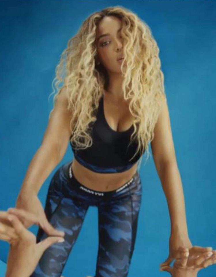 Beyonce w reklamie własnej marki odzieżowej. Seksowna?
