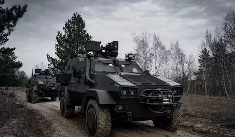 Szef armii Ukrainy odbiera nowy sprzęt. Wśród nich polski pojazd Oncilla