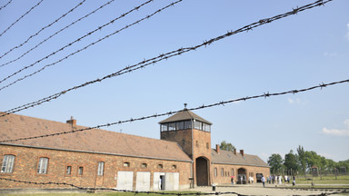 Oświęcim: do listopada ma powstać film dokumentalny o uciekinierze z Auschwitz