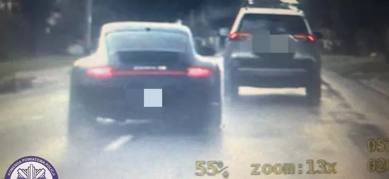 Kierowca Porsche omal nie stracił prawa jazdy. Policjanci zauważyli coś jeszcze