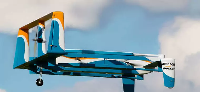 Drony Amazonu będą mogły zrzucać paczki na spadochronach