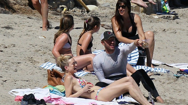 Chris Martin i Kate Hudson razem na plaży. Czy to romans?