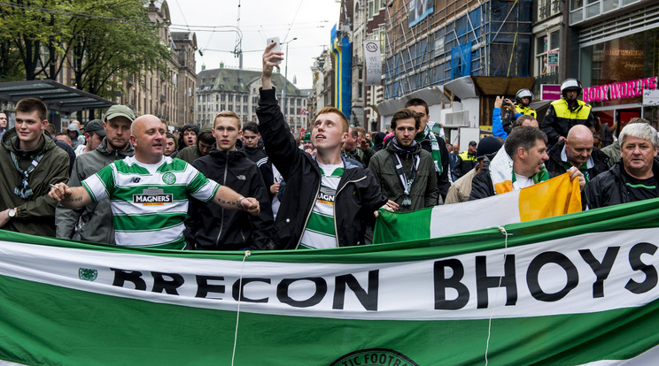 A Celtic rajongóinak megjelenése bár garancia a jó hangulatra, néha túlzásokba esnek /Fotó: AFP