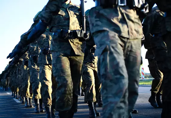 Rusza kwalifikacja wojskowa. Wezwania trafią też do części kobiet