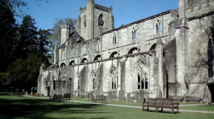 Megkezdik a Dunkeld Cathedral tüzetes átvizsgálását / Fotó: YouTube