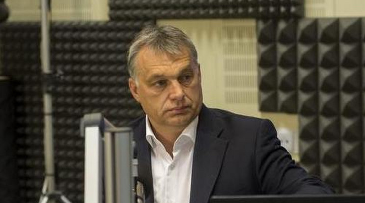 Orbán Viktor szerint újra kell gombolni az európai mellényt