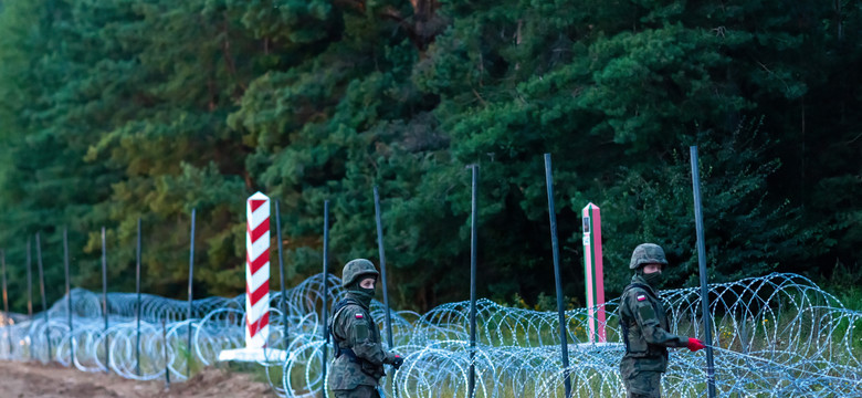 Co kryzys migracyjny mówi o Polsce? Fragment książki Witolda Beresia pt. "Statek głupców. Biedni Polacy patrzą na Usnarz" 