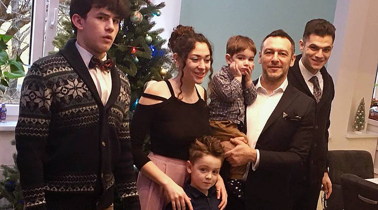Czutor Zoli a családjával / Fotó: Sláger TV