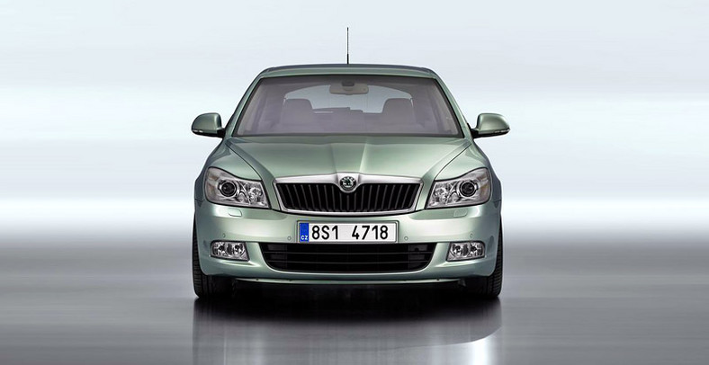 Paryż 2008: Škoda Octavia po liftingu już odkryta (fotogaleria)