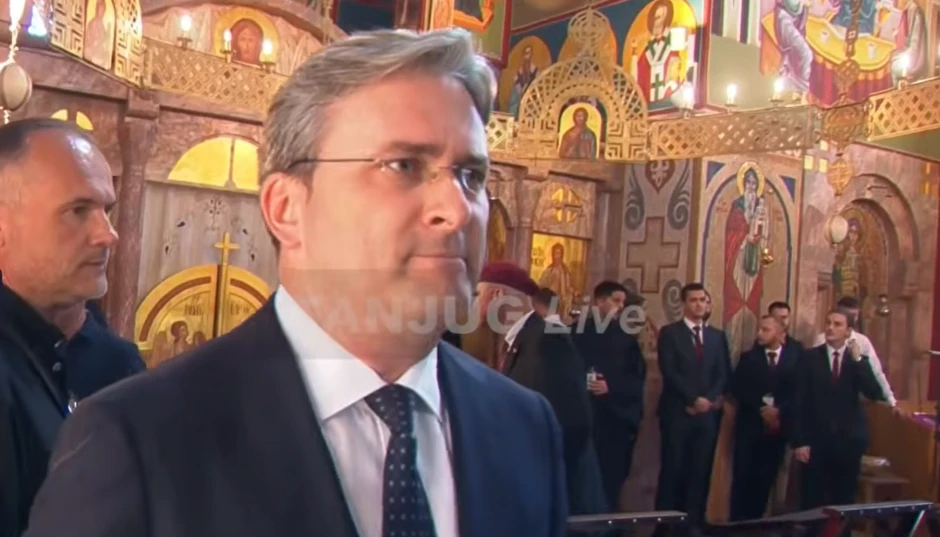 Nikola Selaković, sahrana Ratka Mladića, Crkva svetog Luke, Vidikovac