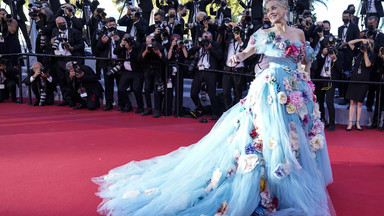Sharon Stone w Cannes. Zachwyciła w kreacji Dolce&Gabanna 