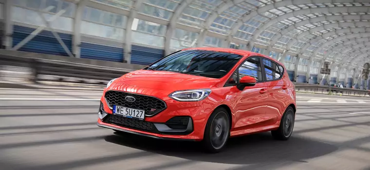 Ford Fiesta ST idzie jak zły, czyni dobro