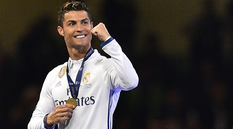 Ronaldo meglepte a rajongóit /Fotó: AFP