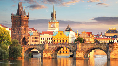 Most Karola w Pradze będzie miał nowe lodołamy