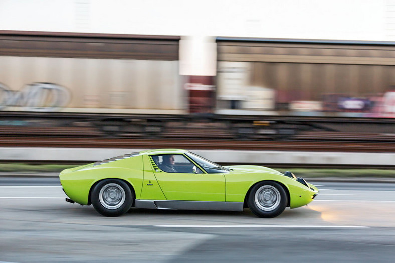 Piękna bestia - Lamborghini Miura P400 S