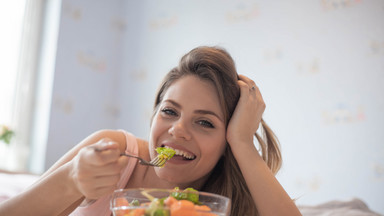 W zapobieganiu zmarszczkom dieta może być skuteczniejsza niż kosmetyki