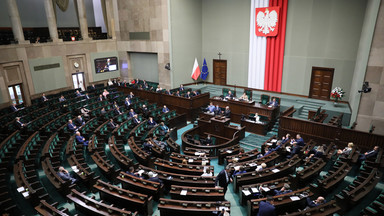 Wotum nieufności wobec Jacka Sasina odrzucone. Gorąca dyskusja w Sejmie