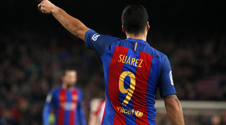 A Barca jogi úton tisztázná Suárez eltiltását /Fotó: AFP