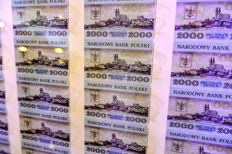 Banknoty objęte do 2015r. klauzulą tajności,  PAP/Marcin Obara