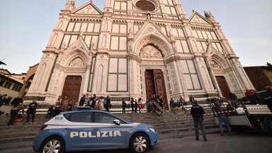 W bazylice we Florencji zginął turysta - spadł na niego fragment sufitu