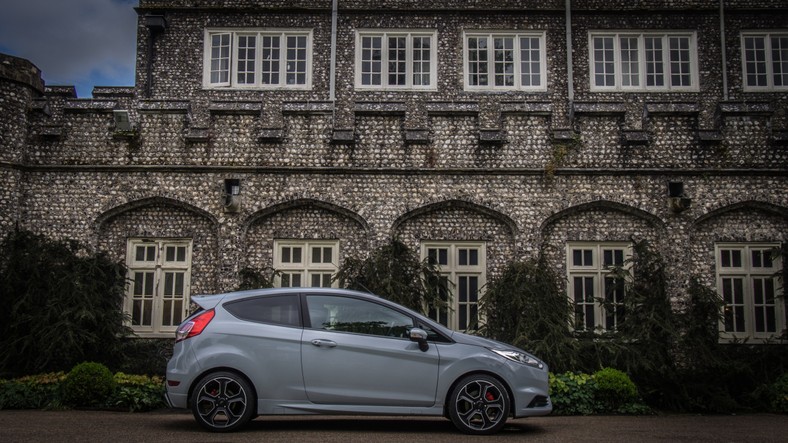 Ford Fiesta ST 200