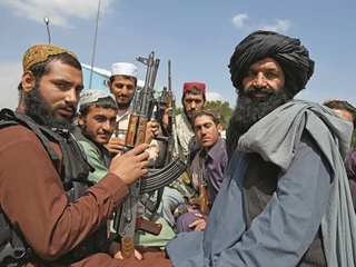 Piętnastego sierpnia talibowie wkroczyli do Kabulu. Po dwóch dekadach wojny i odbudowy Afganistanu wróciliśmy do punktu wyjścia