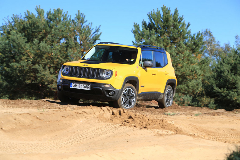 Jeep Renegade 4x4 1.4 kontra Jeep Renegade  2.0 Trailhawk - rodzinna potyczka