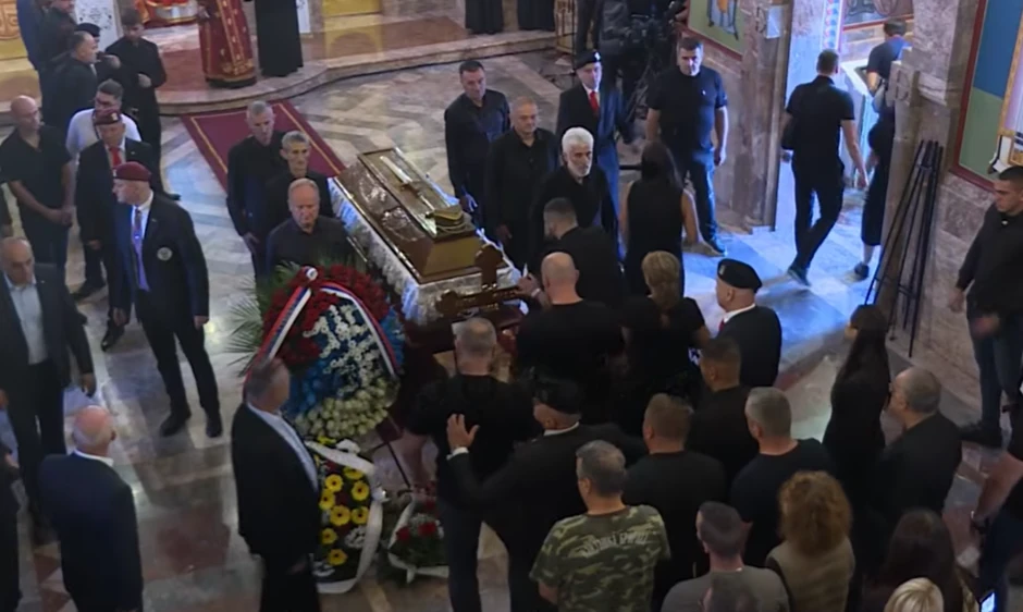 Kovčeg izložen u crkvi Svetog Luke na Košutnjaku