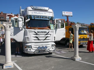 Autonomiczne ciężarówki to przyszłość transportu
