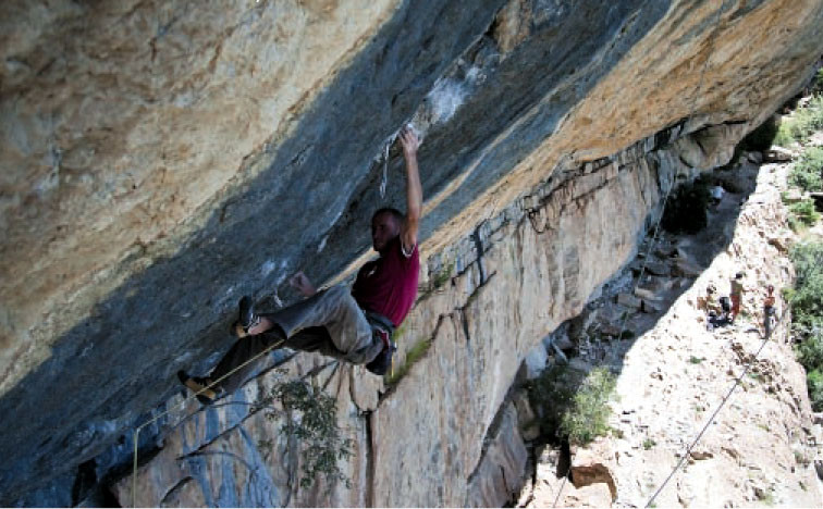 Bogdan Rokosz- Violente Illusion 8b, Ceuse, Francja