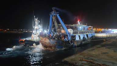 Katastrofa łodzi z migrantami koło Lampedusy. Zginęła dwulatka, osiem osób zaginionych