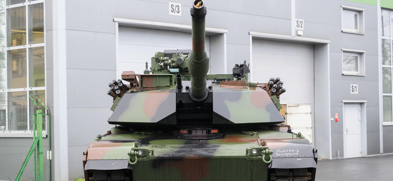 Czołgi Abrams są już w Polsce. "A wam co przyniesie zajączek?" [NAGRANIE]
