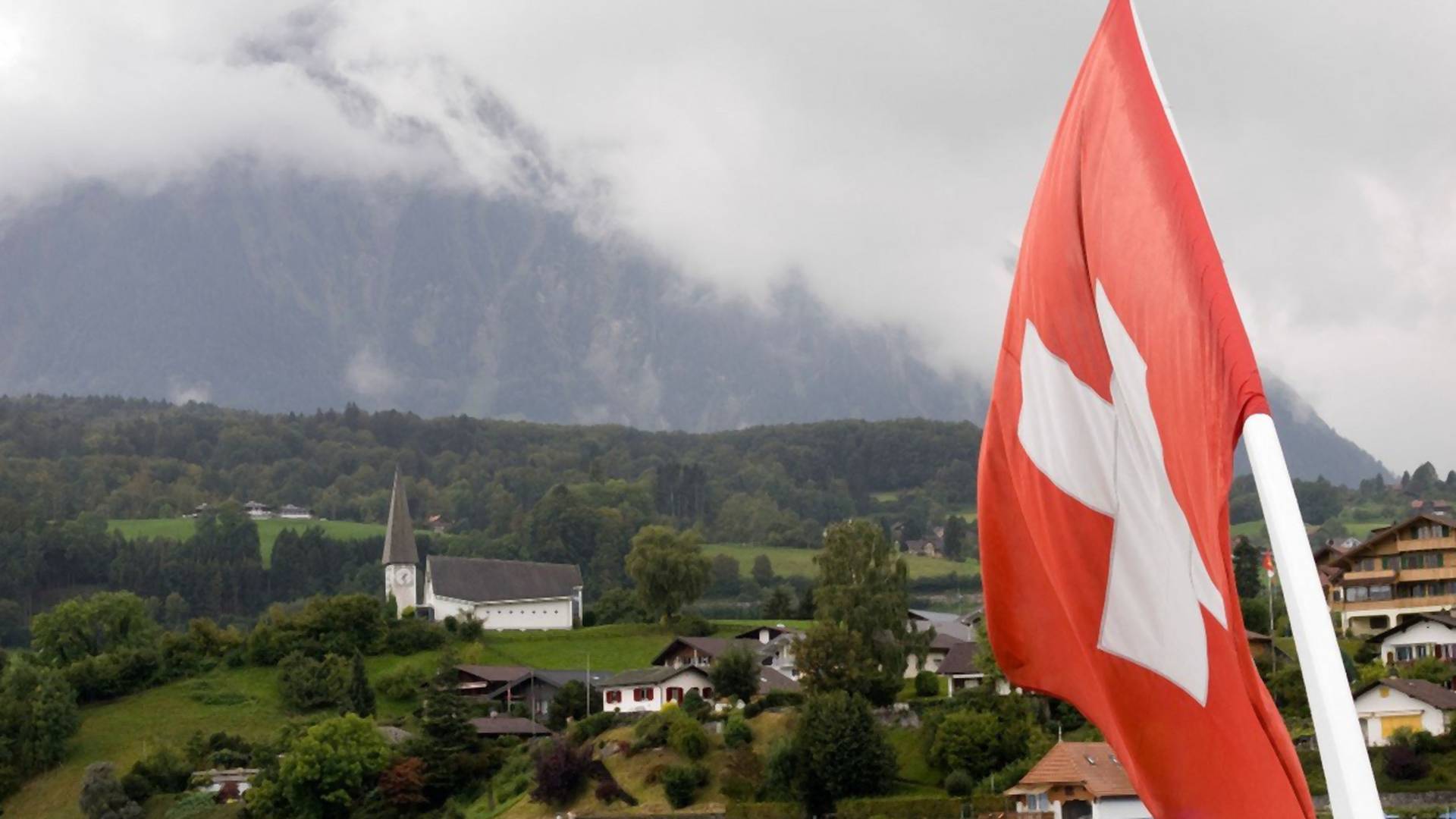 Celo selo u Švajcarskoj postaje jedan veliki hotel