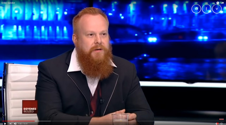 A Rokker Zsolttiként ismert Erdei Sándor
alulmaradt /Fotó: ATV