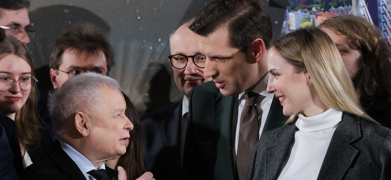 Jarosław Kaczyński myśli, że znalazł nowego Andrzeja Dudę. Jest jeden problem [ANALIZA]
