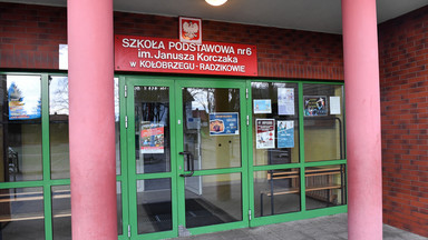 Koronawirus: Zamknięcie Szkoły Podstawowej w Kołobrzegu. Podejrzenia wirusa u uczennicy