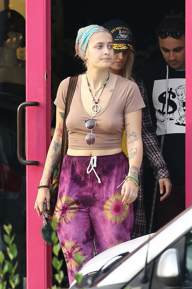 Paris Jackson bez stanika