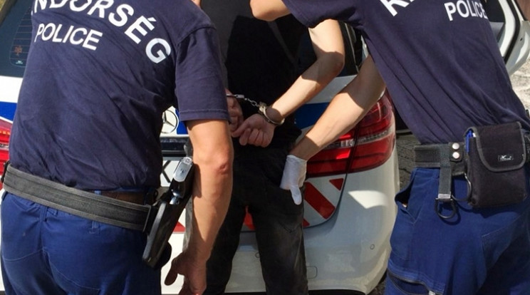 B. Gábort
(32) elkapták és letartóztatták
a zsaruk /Fotó: police.hu