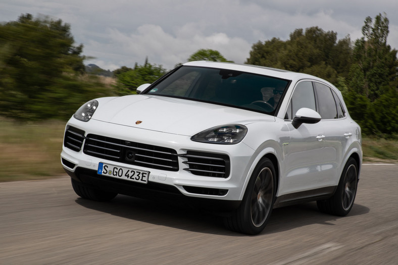 Porsche Cayenne E-hybrid - diesel naszych czasów