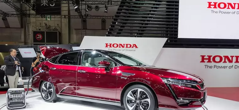 Honda Clarity Fuel Cell: wodorowa limuzyna na salonie w Tokio
