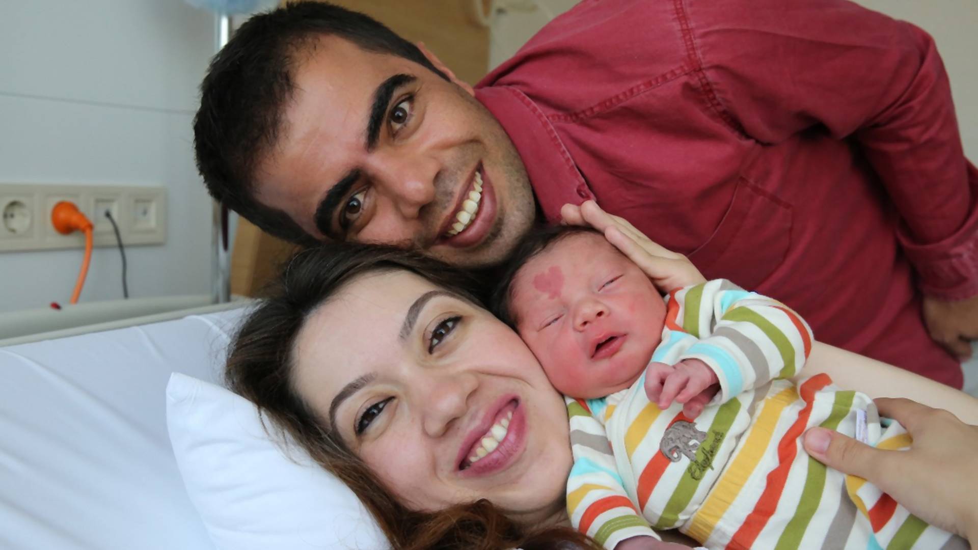 Beba ljubavi: Mališa sa belegom u obliku srca je senzacija u Turskoj