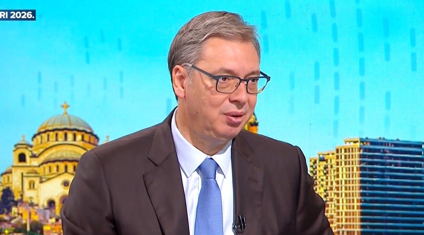 Aleksandar Vučić, Uranak