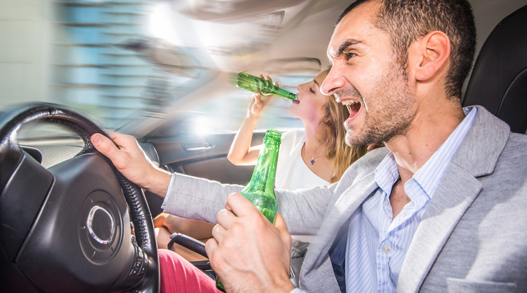 Sofőrjeink 11 százaléka ismerte
el, hogy ittasan is a volán
mögé ült /Fotó: Shutterstock