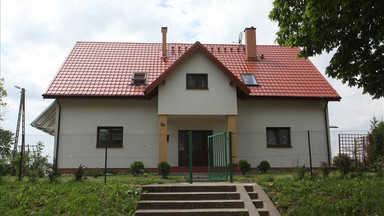 Pedofil prowadził dom dziecka we wsi Szropy koło Malborka