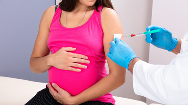 Kalendarz szczepień w ciąży - co polecają lekarze? 