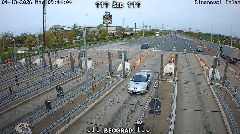 Naplatna rampa Šimanovci, ulaz u Beograd