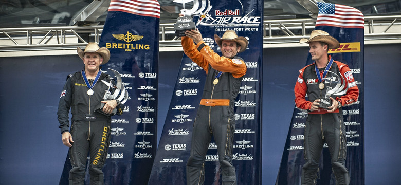 Red Bull Air Race: Nicolas Ivanoff wygrał w Dallas