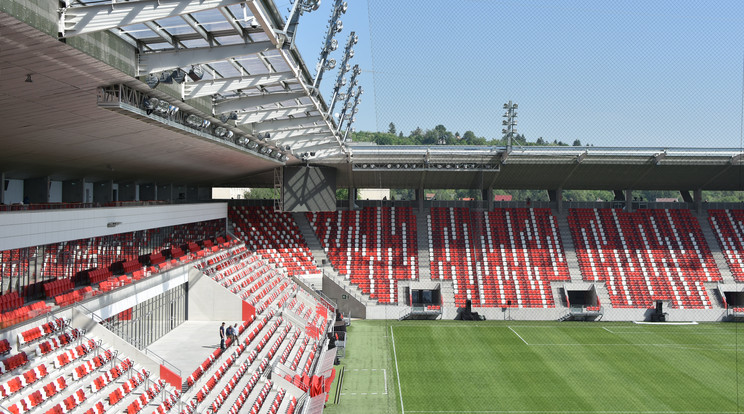 10,9 milliárd
forintból
épült a
Diósgyőr új, 15
ezres stadionja
