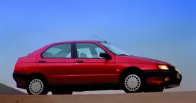 Alfa Romeo 146 (1995&nbsp-&nbsp2000)